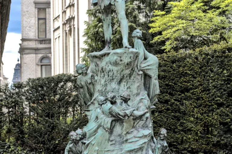 The Peter Pan statue