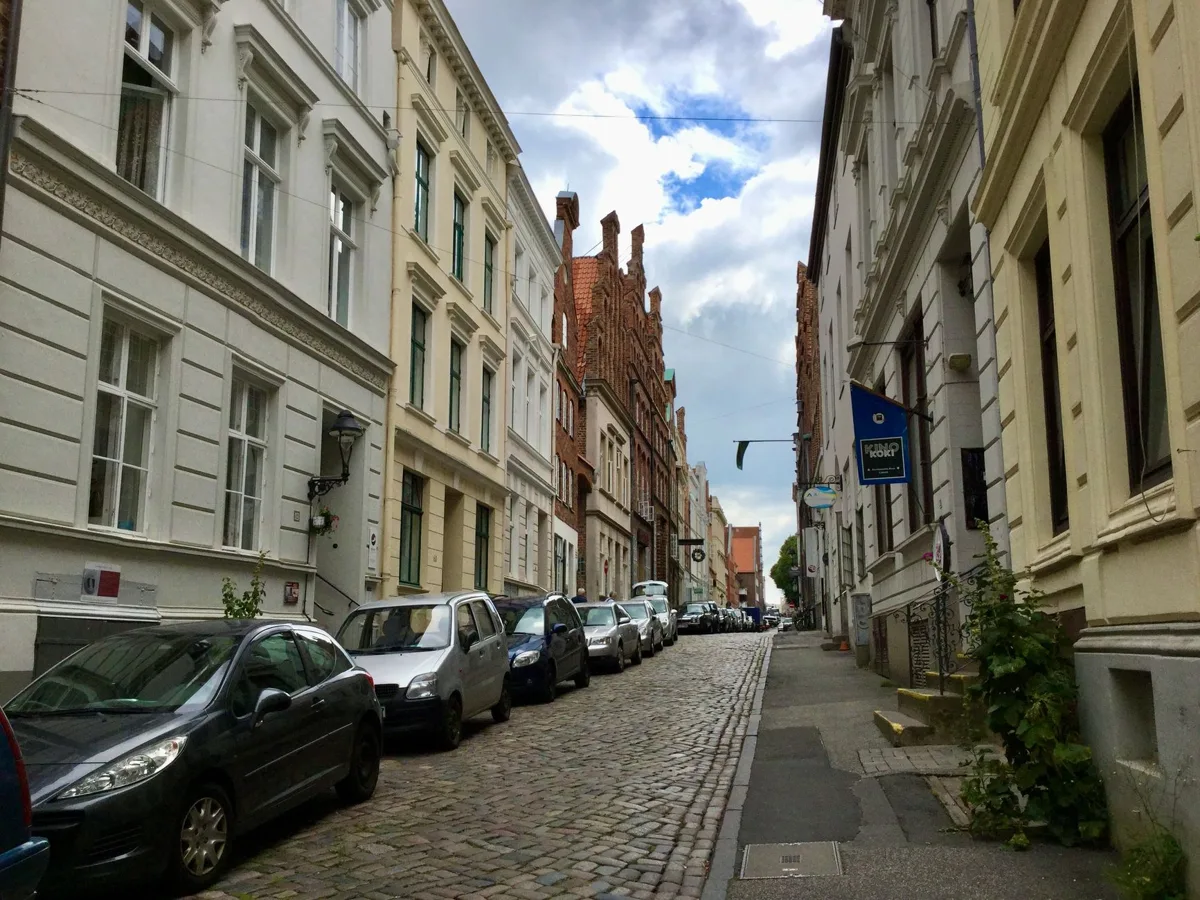 A narrow cobblestone street